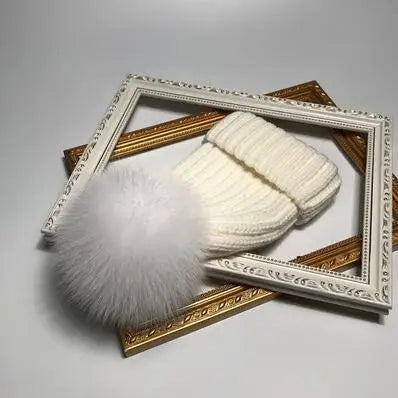 natural fur pom pom hat